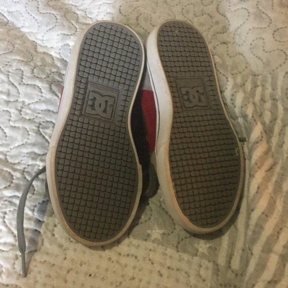 Toddler DC shoes - Picture 4 of 6